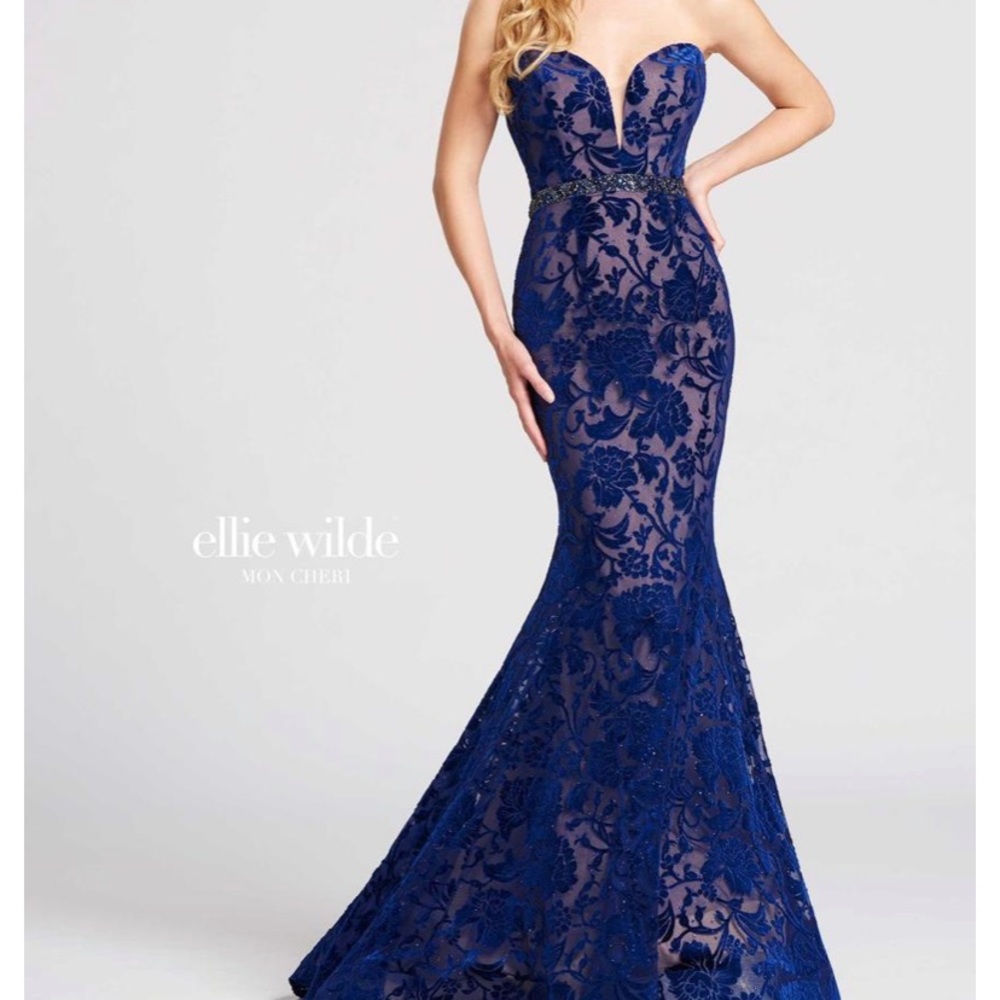 Ellie Wilde by Mon Cheri Dress
